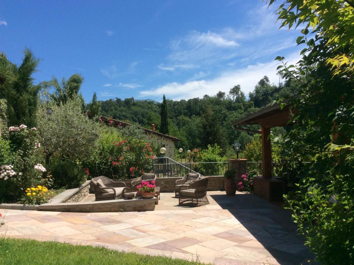 Villa Rigacci เรกเจลโล ภายนอก รูปภาพ